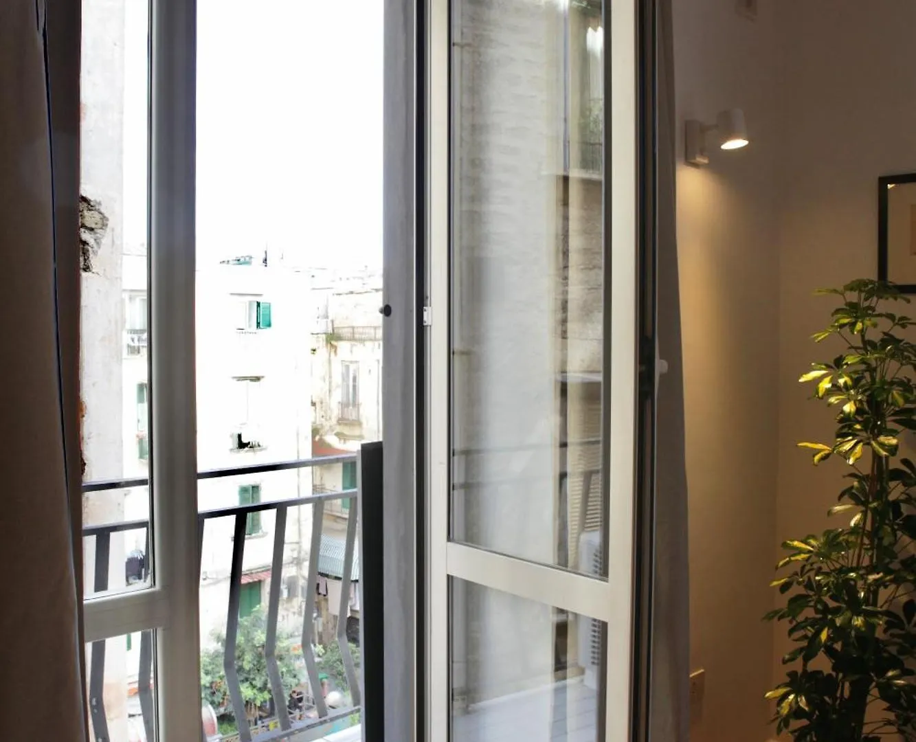 Casa Mia Ai Quartieri Spagnoli 2 Napoli